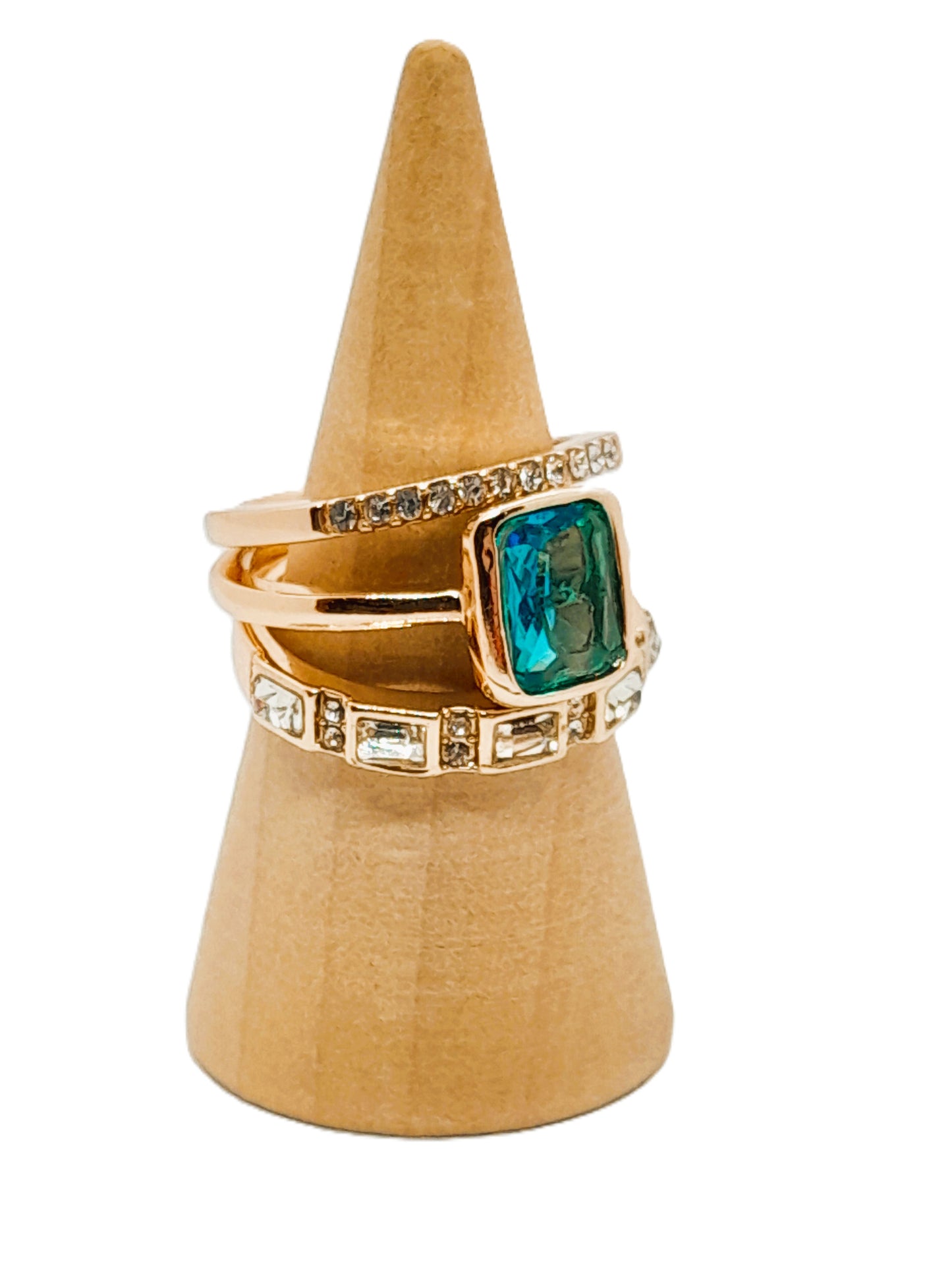 Anillo Ecos de Tres