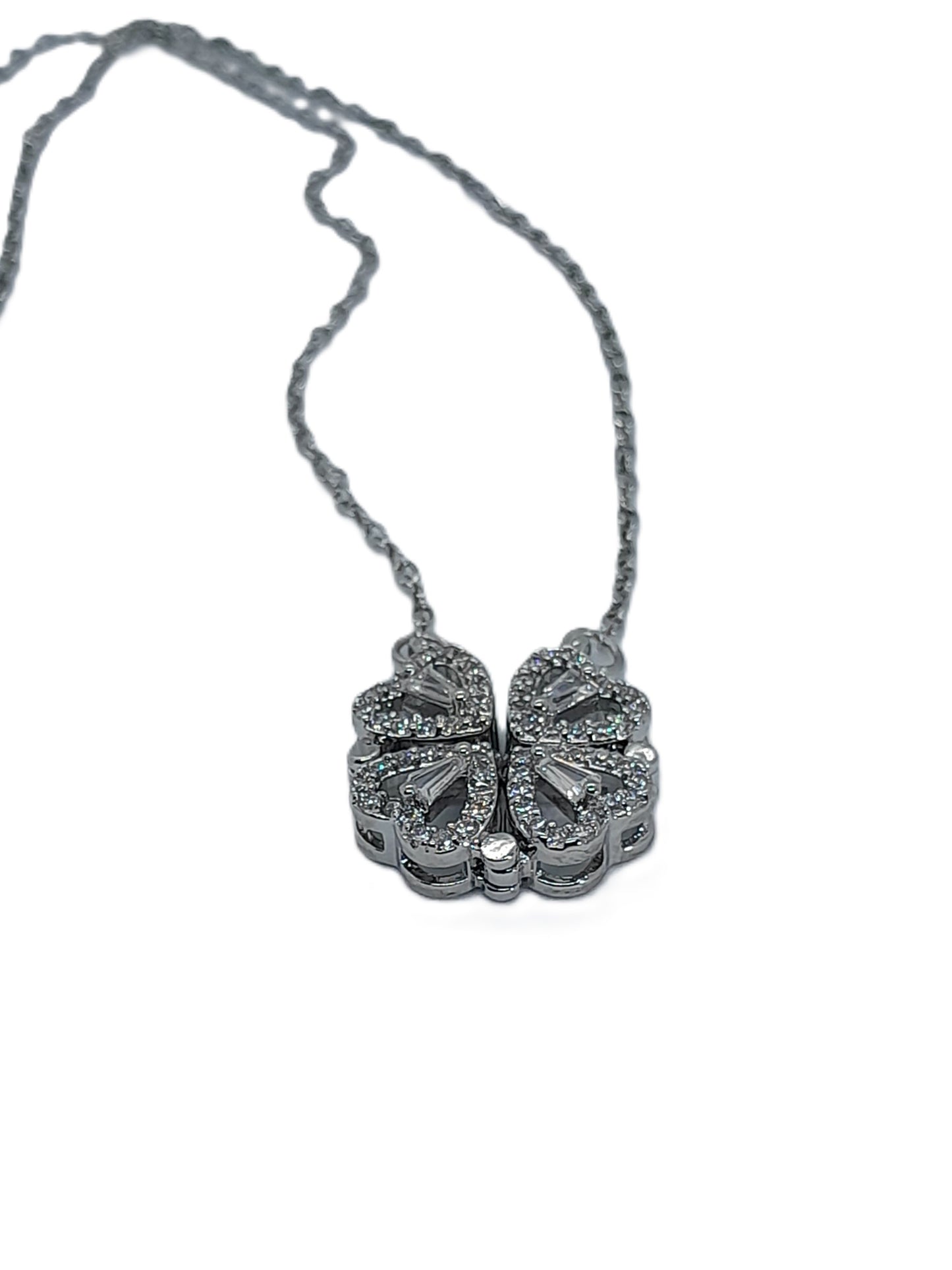 Collar Eclosion