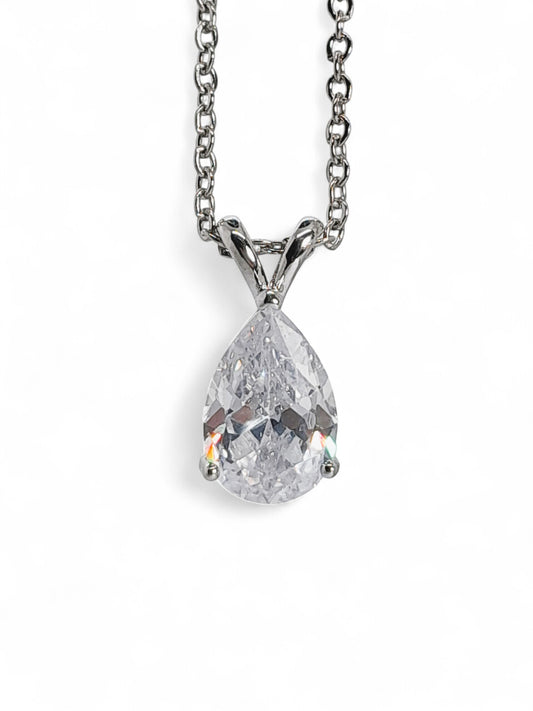Collar Gota corte diamante