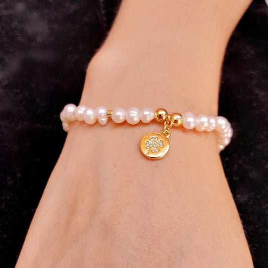 Pulsera Perlas y Trébol