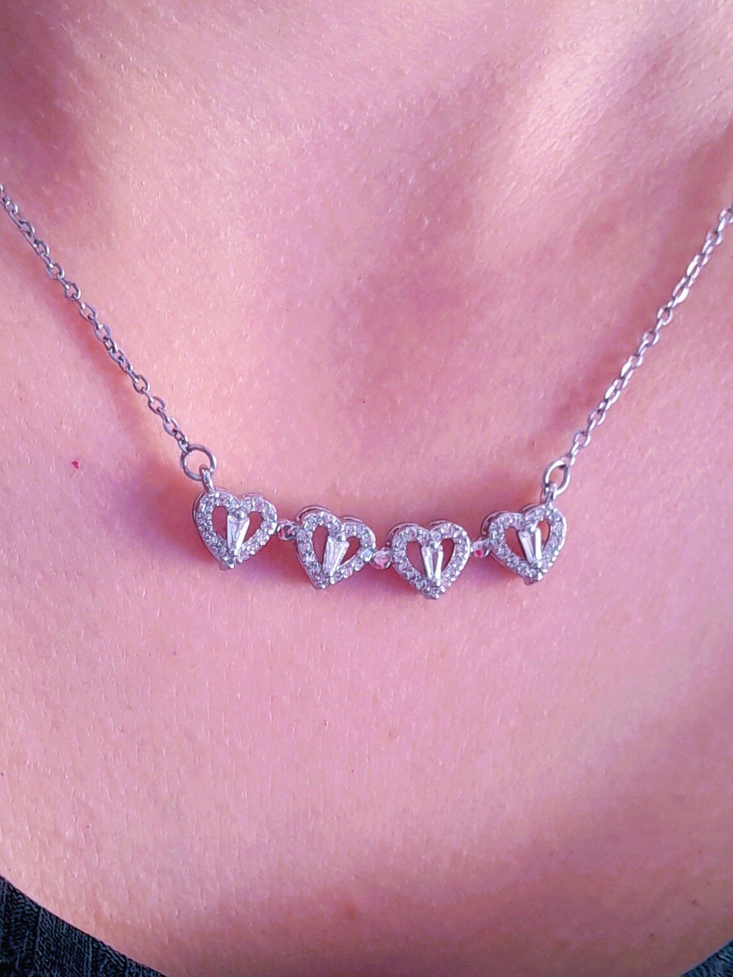 Collar Eclosion